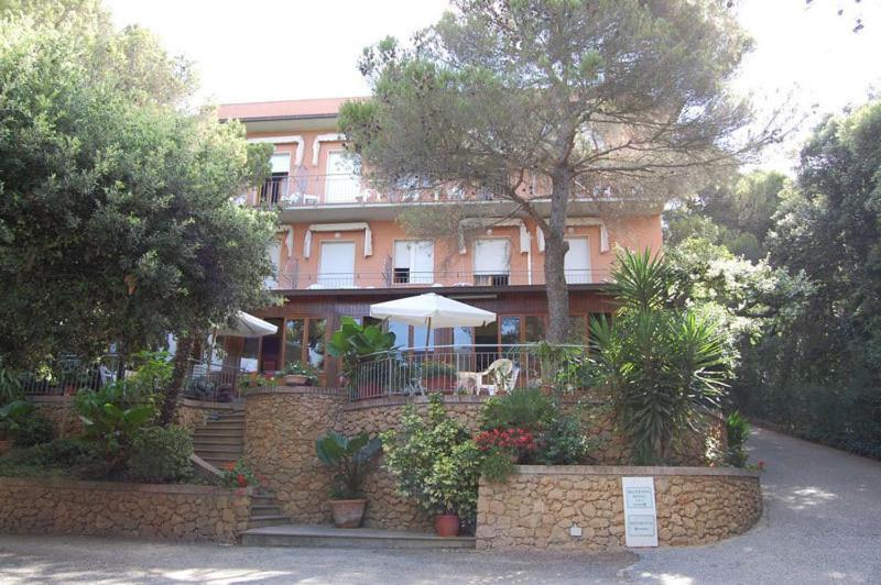 Hotel Rosa Del Tirreno Quercianella Εξωτερικό φωτογραφία